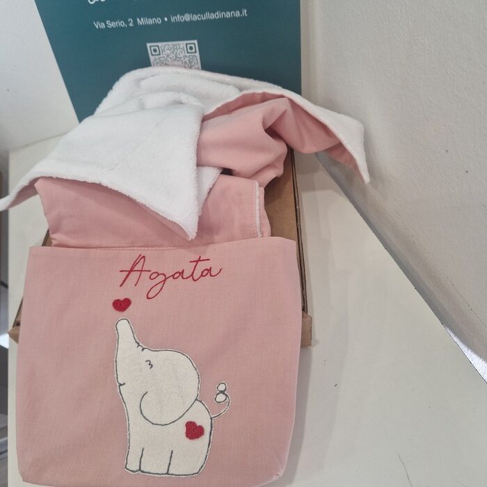 laculladinana_elefantino